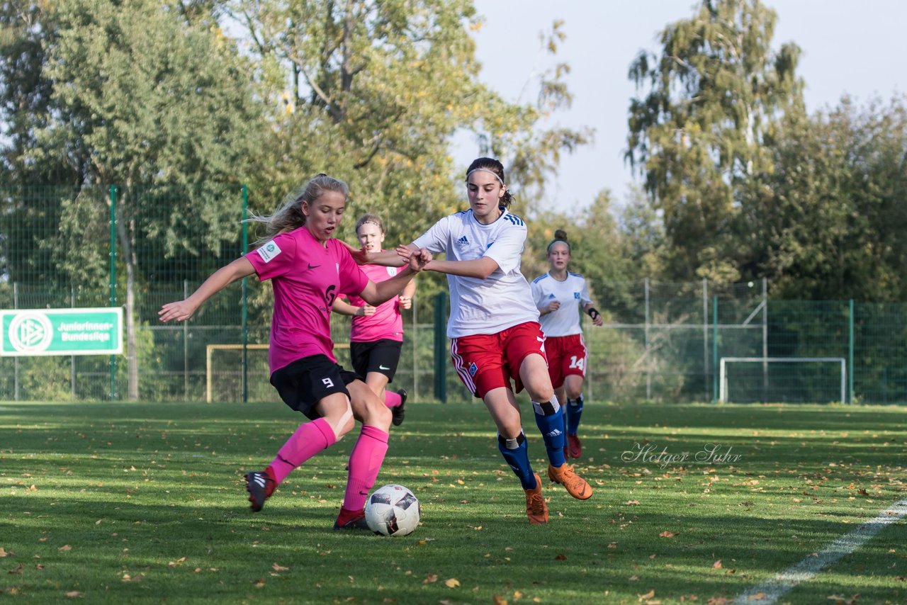 Bild 243 - wBJ HSV - SV Meppen : Ergebnis: 0:2